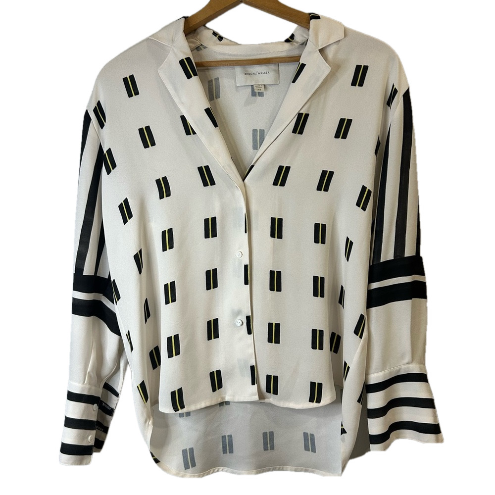 Brochu Walker Black White Yellow Printed Button Down Long Sleeve Blouse